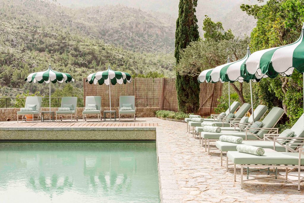 Deluxe Punta Mallorca Olivers Travel 2