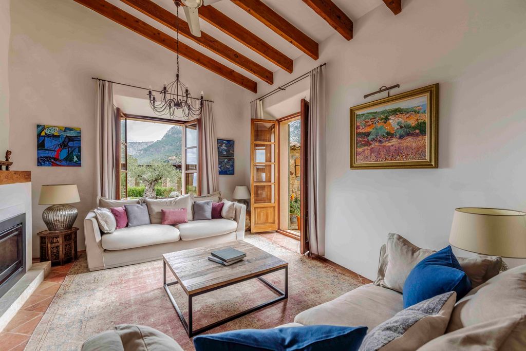 Deluxe Bala Mallorca Olivers Travels 03