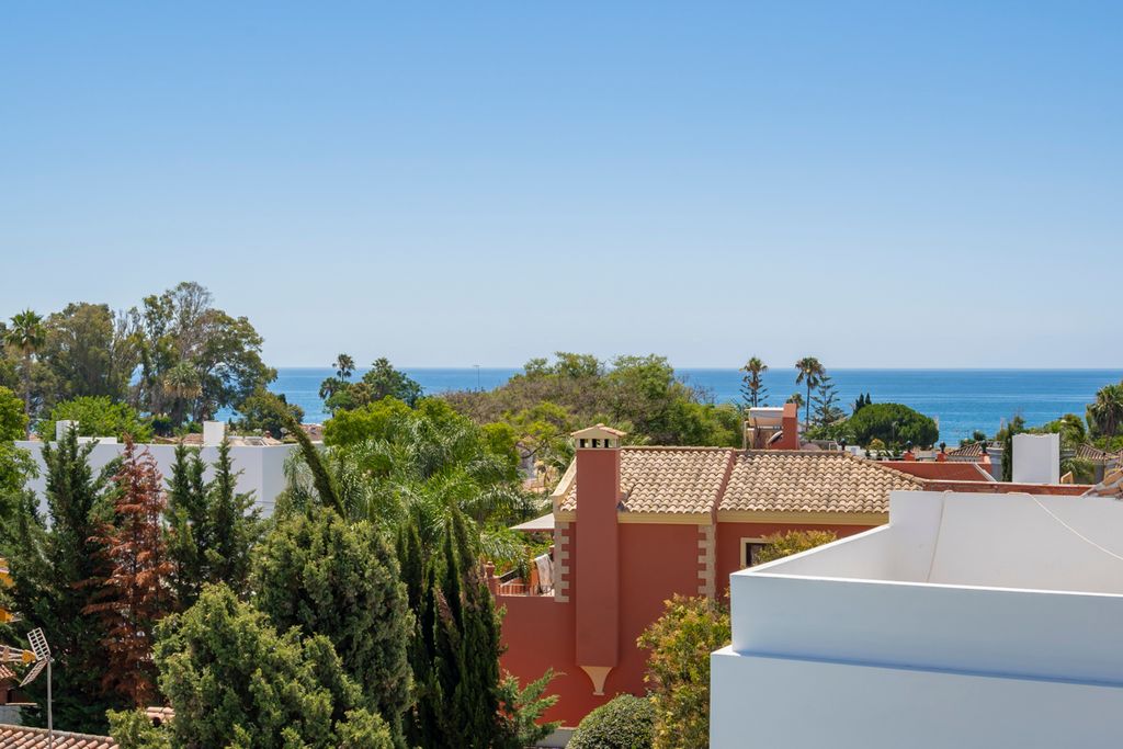 Villa Garay Costa del Sol Olivers Travels 2