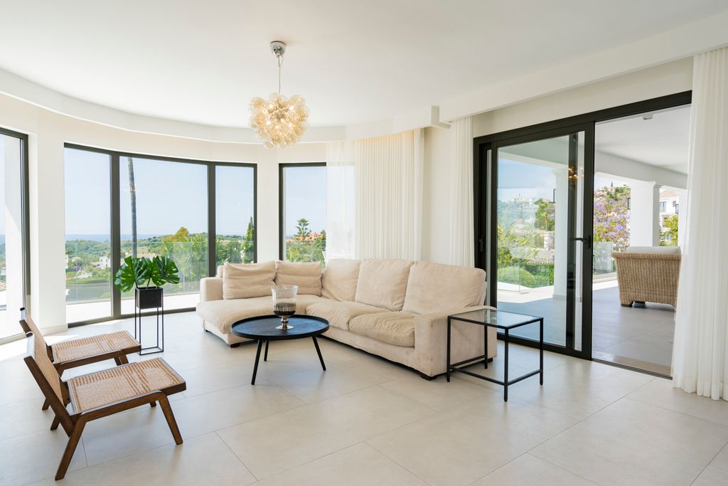 Villa Bon Mira Costa del Sol Olivers Travels 3