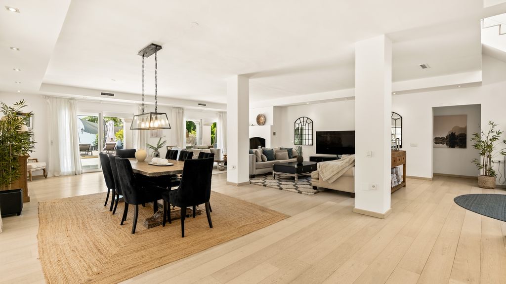 Villa Prado CostaDelSol Olivers Travels 3