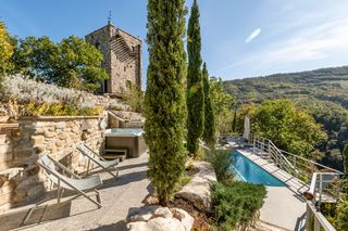 Lapis Turris Liguria Olivers Travls 1