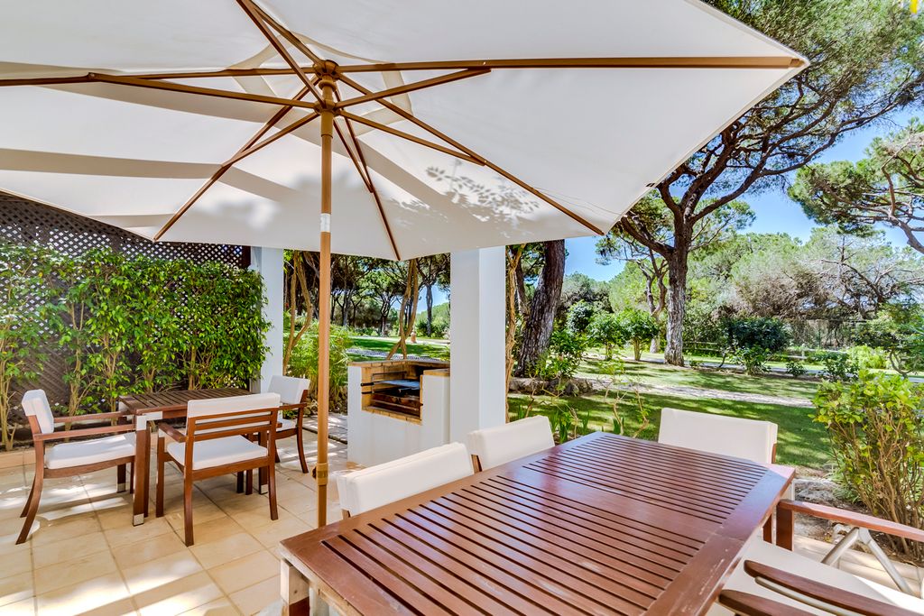 Pine Cliffs Townhouse III Olivers Travels 5