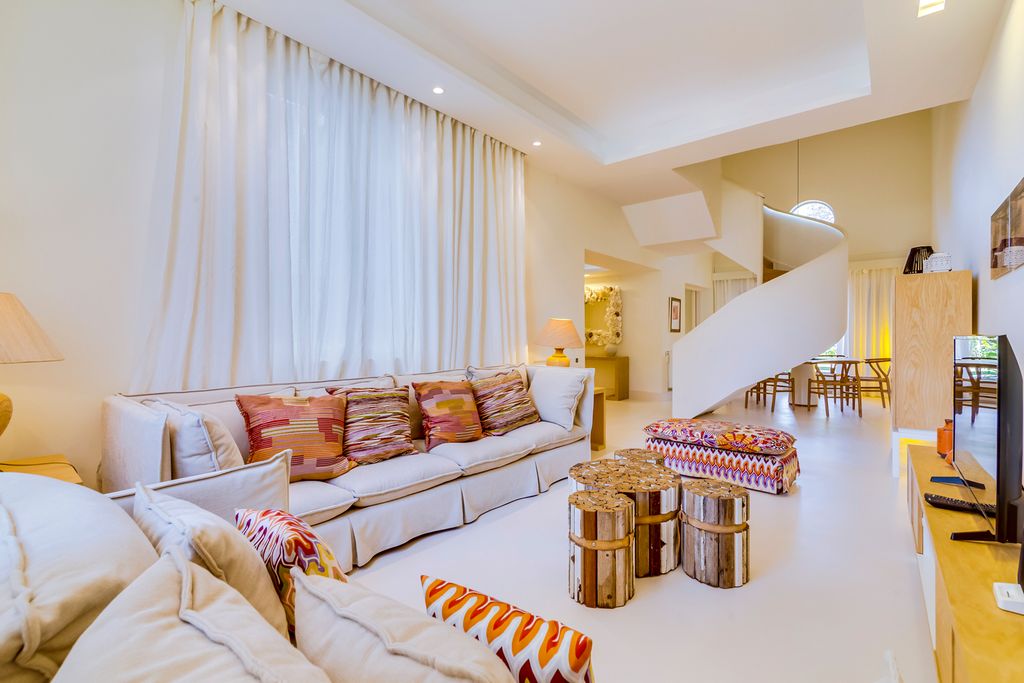 Pine Cliffs Townhouse IV Olivers Travels 2