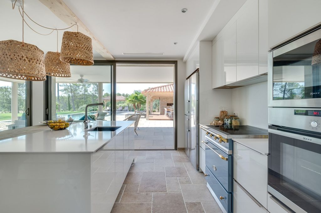 Maison Terre Blanche French Riviera Olivers Travels 5