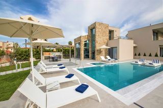 Villa Gorgon Halkidiki Olivers Travels 1