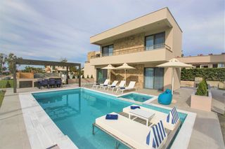 Villa Kitos Halkidiki Olivers Travels 1