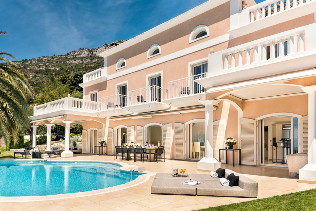 La Residence French Riviera Olivers Travels 1