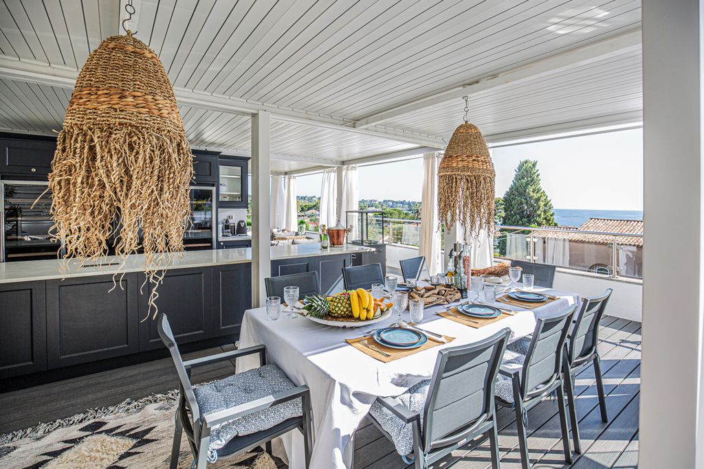 Villa Crystal French Riviera Olivers Travels4