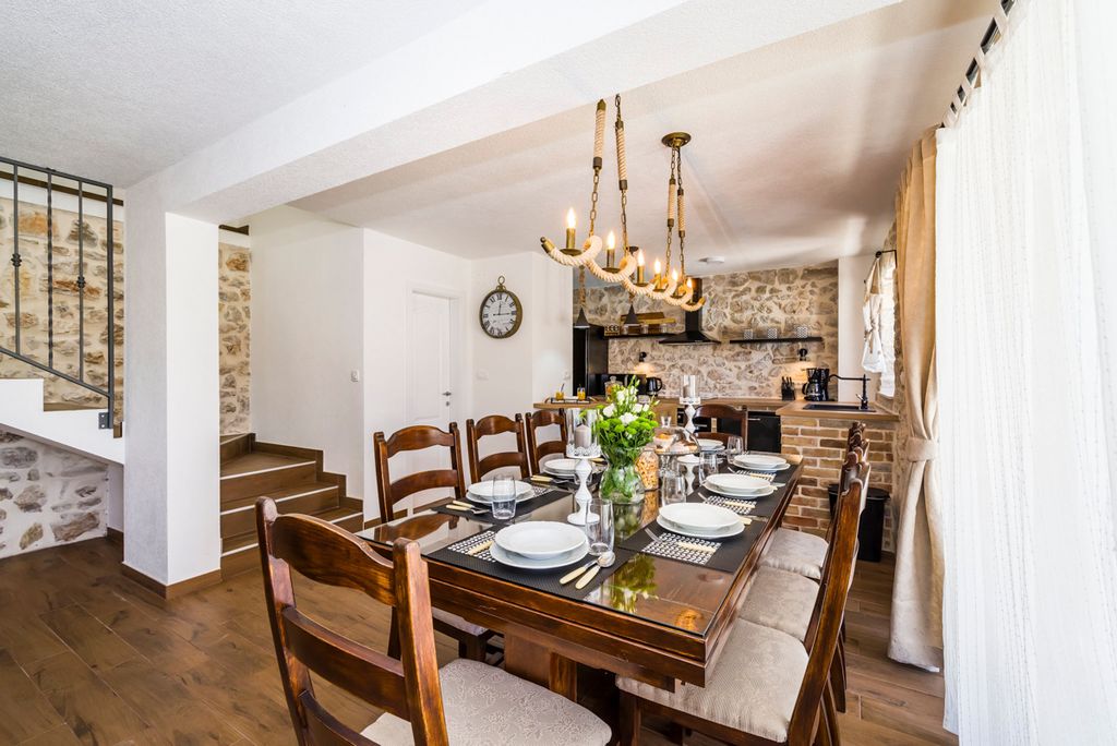 Villa Betty Dalmatia Olivers Travels 3