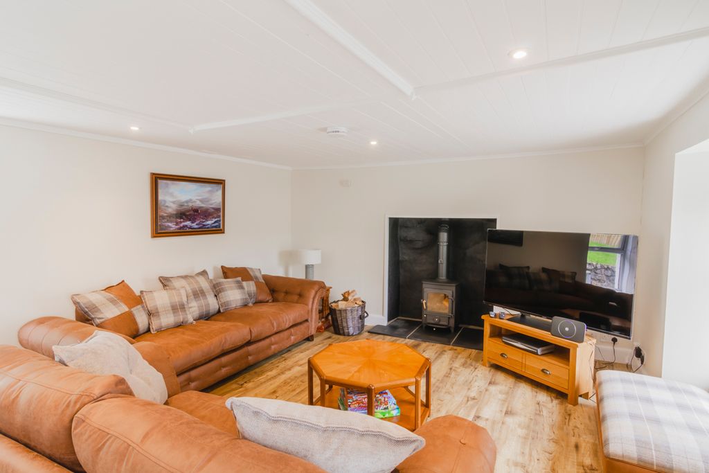 Cairngorms Cottage Scotland Olivers Travels 3