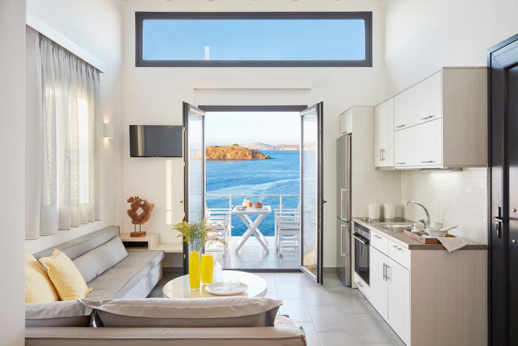 Villa Hydrias Lesbos Olivers Travel 3