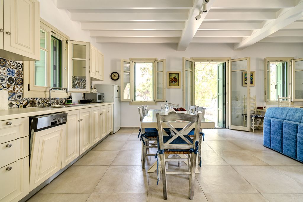 Villa Amphora Lesbos Olivers Travels 005