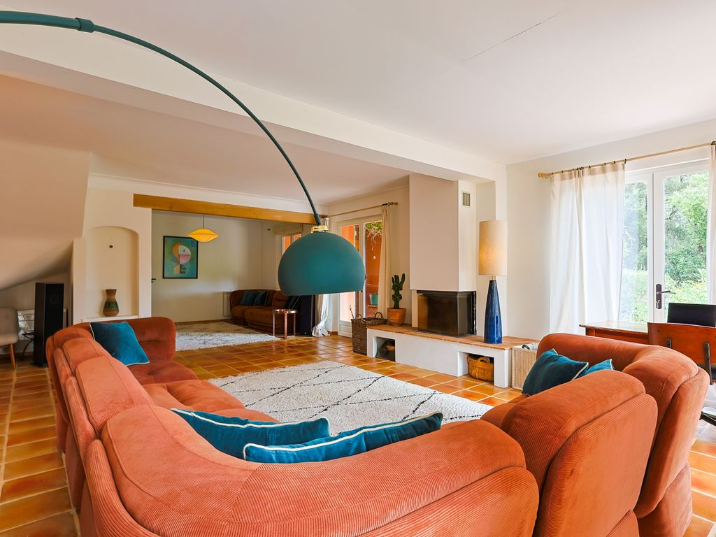 Villa Dumas French Riviera Olivers Travels 003