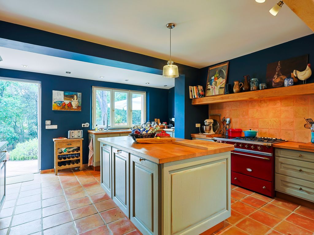 Villa Dumas French Riviera Olivers Travels 005