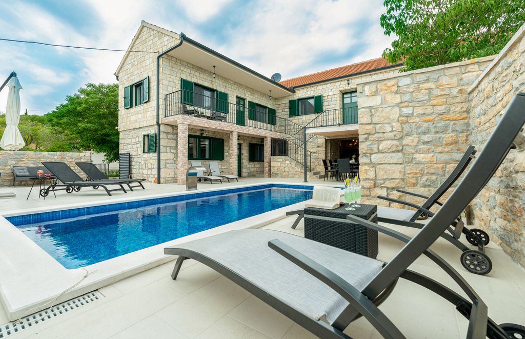 Villa Didot Dalmatia Coast Olivers Travels 1