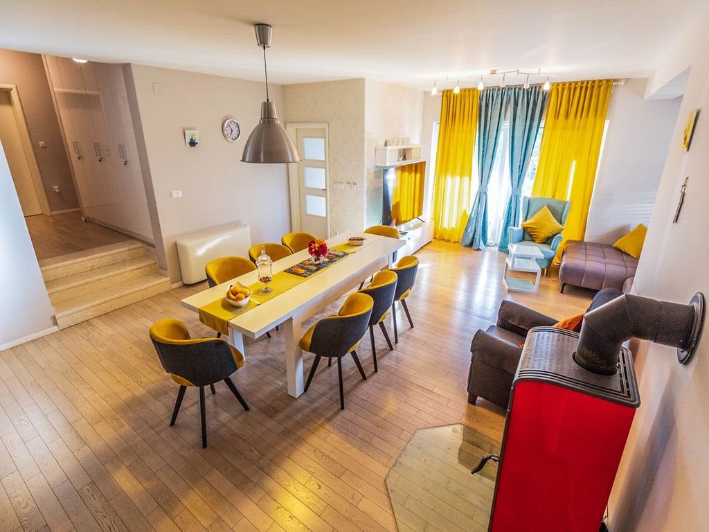 Villa Majia Dalmatia Coast Olivers Travels 3