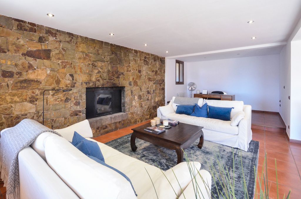 Villa Garbi Costa Brava Olivers Travels 3
