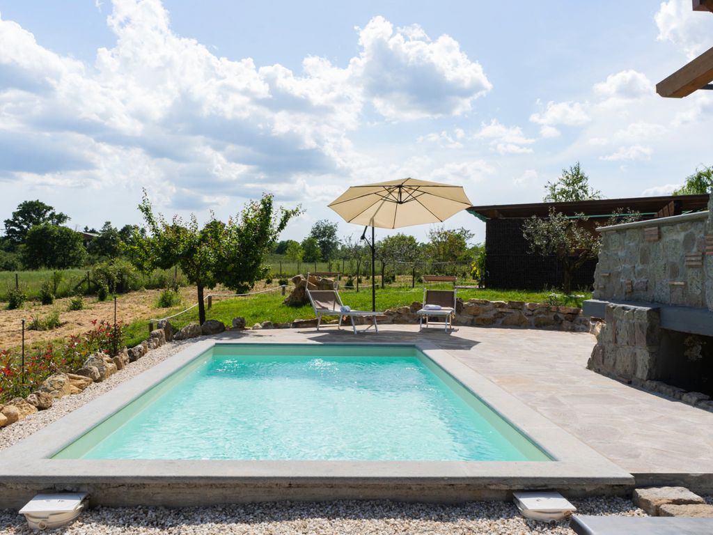 Casa Tulipano Lazio Olivers Travels 1 2