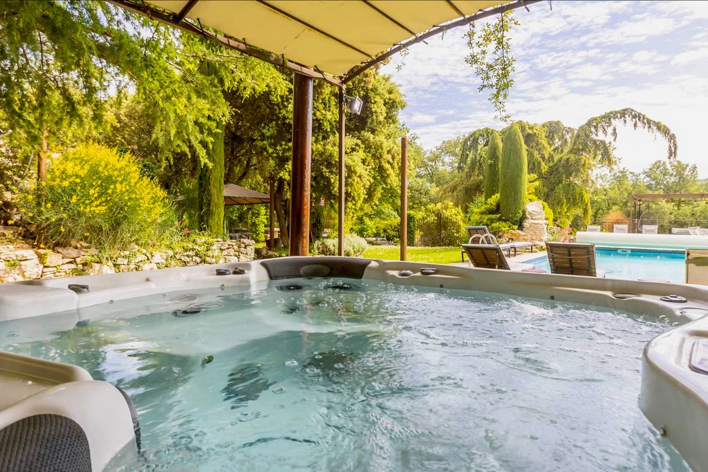 Maison Ballerine Provence OliversTravels 3