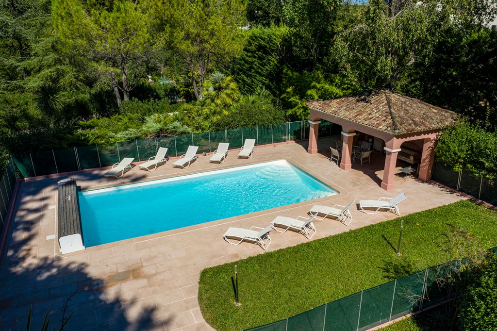 Bastide Rose French Riviera Olivers Travels 2