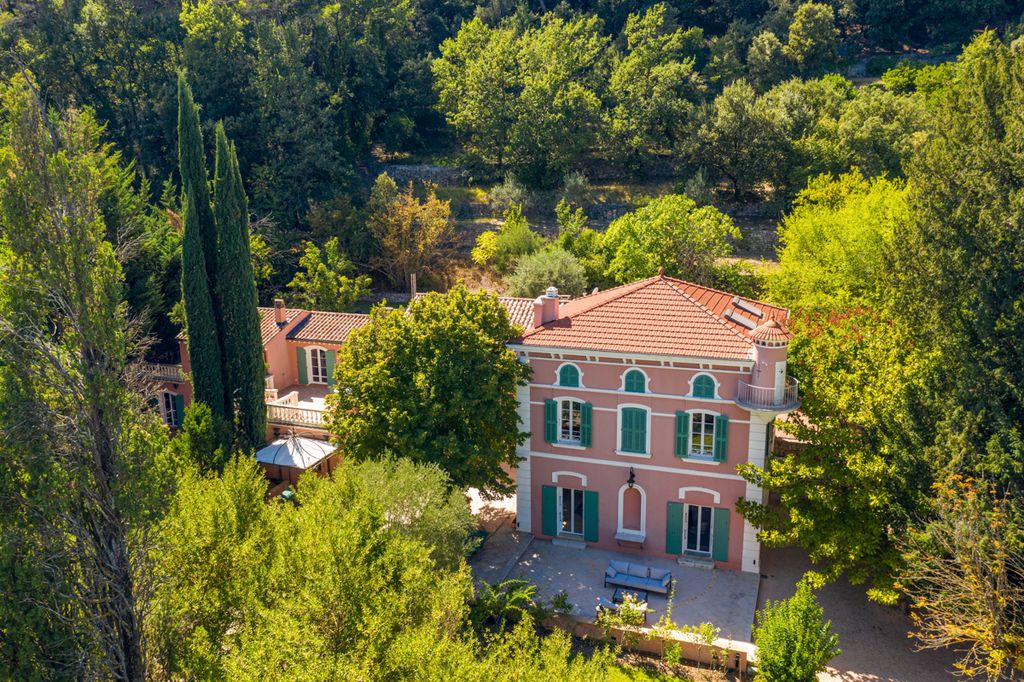 Bastide Rose French Riviera Olivers Travels 1
