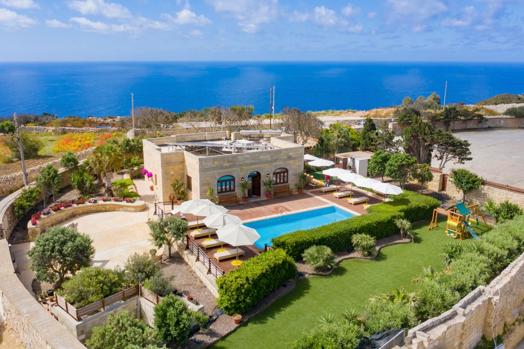 Villa Meilak Malta Olivers Travels 1