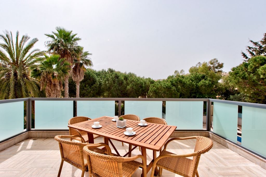 Villa Rothwell Malta Olivers Travels 2