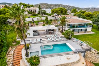Villa Laya Costa del Sol Olivers Travels1