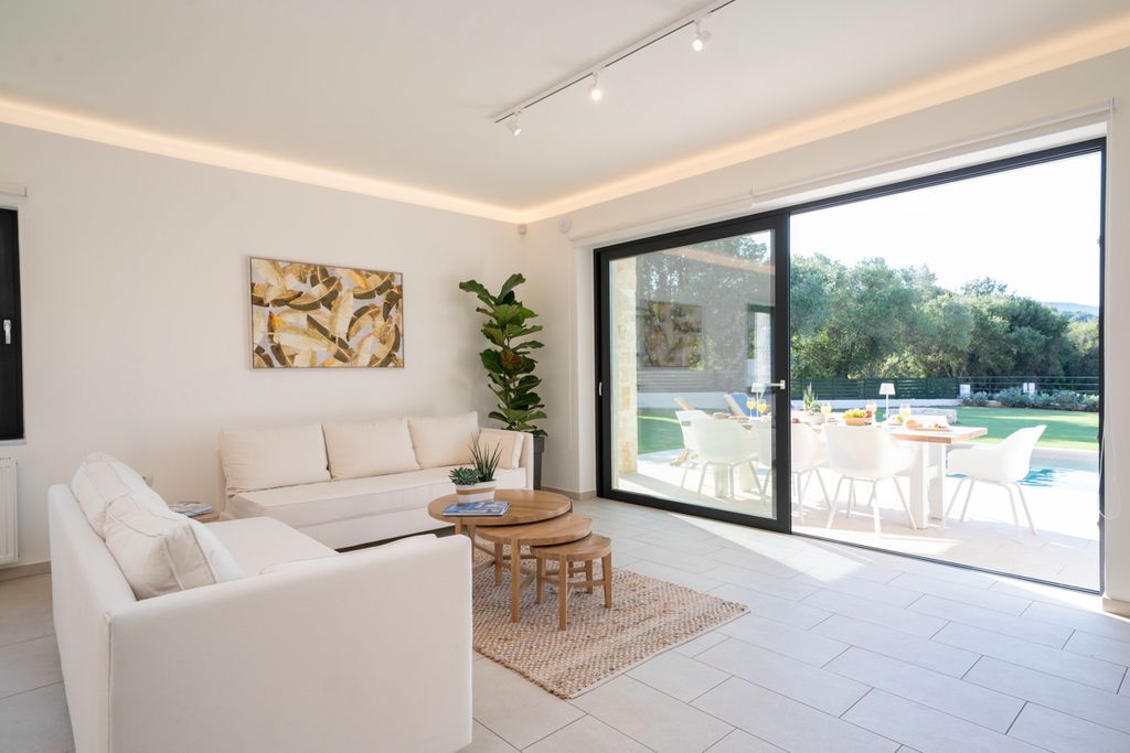 Villa Narcissus Kefalonia Olivers Travels 3