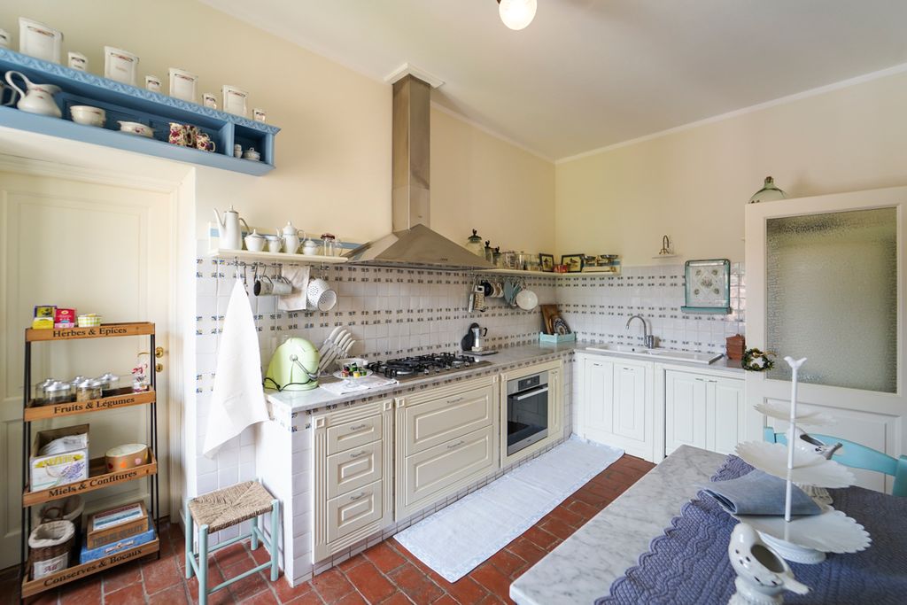 Villa Columbo Liguria Olivers Travels 5