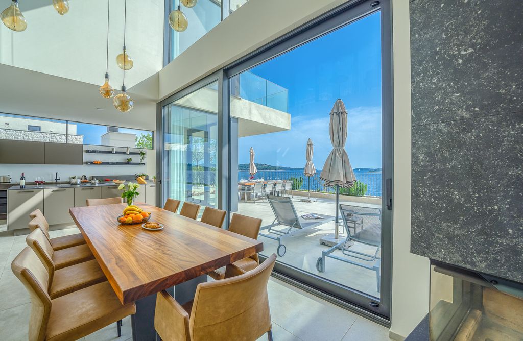 Villa Speranza Dalmatia Coast Olivers Travels 004