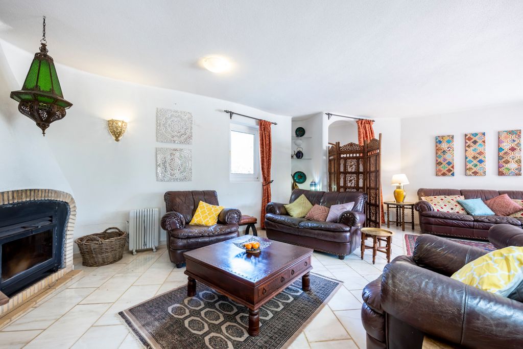 Villa del Rei Carvoeiro Olivers Travels 3