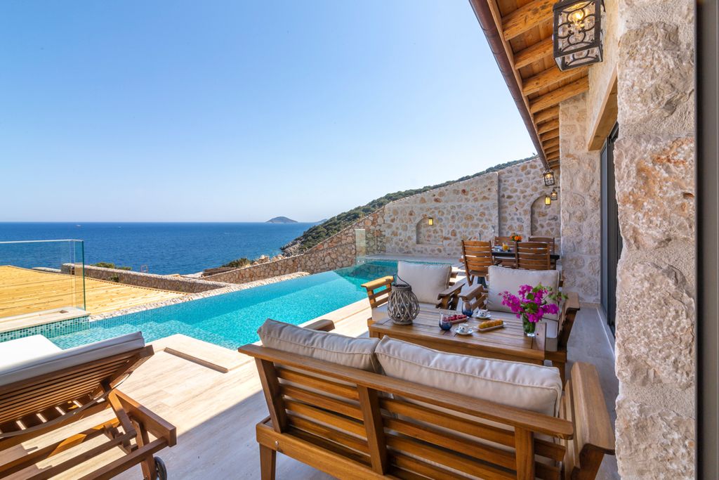 Villa Sahil Kalkan Olivers Travels 2
