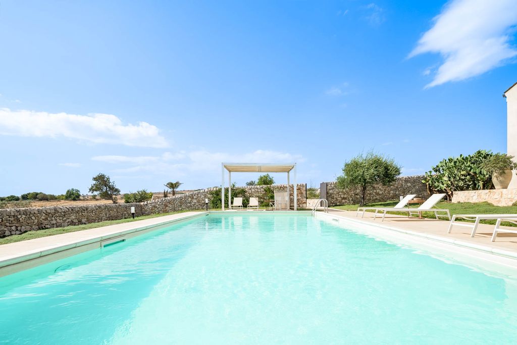 La Dolce Vita Sicily Italia OliversTravels 2