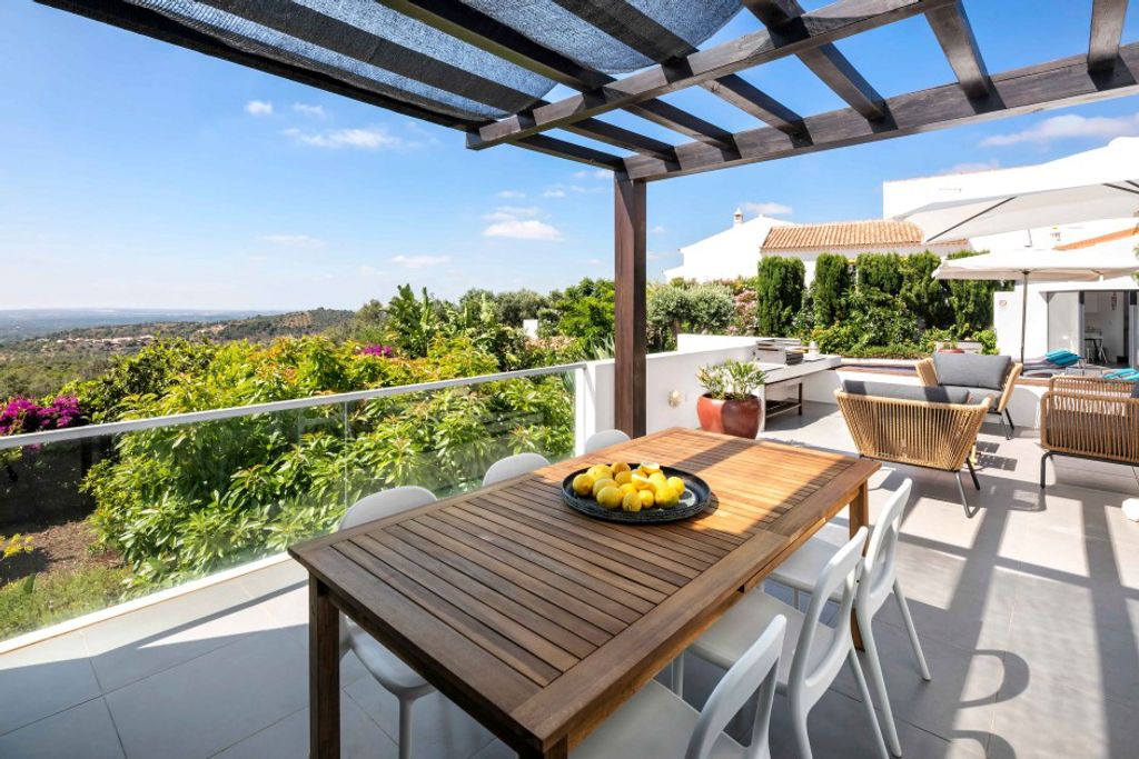 Casa Aizul Albufeira Olivers Travels 2