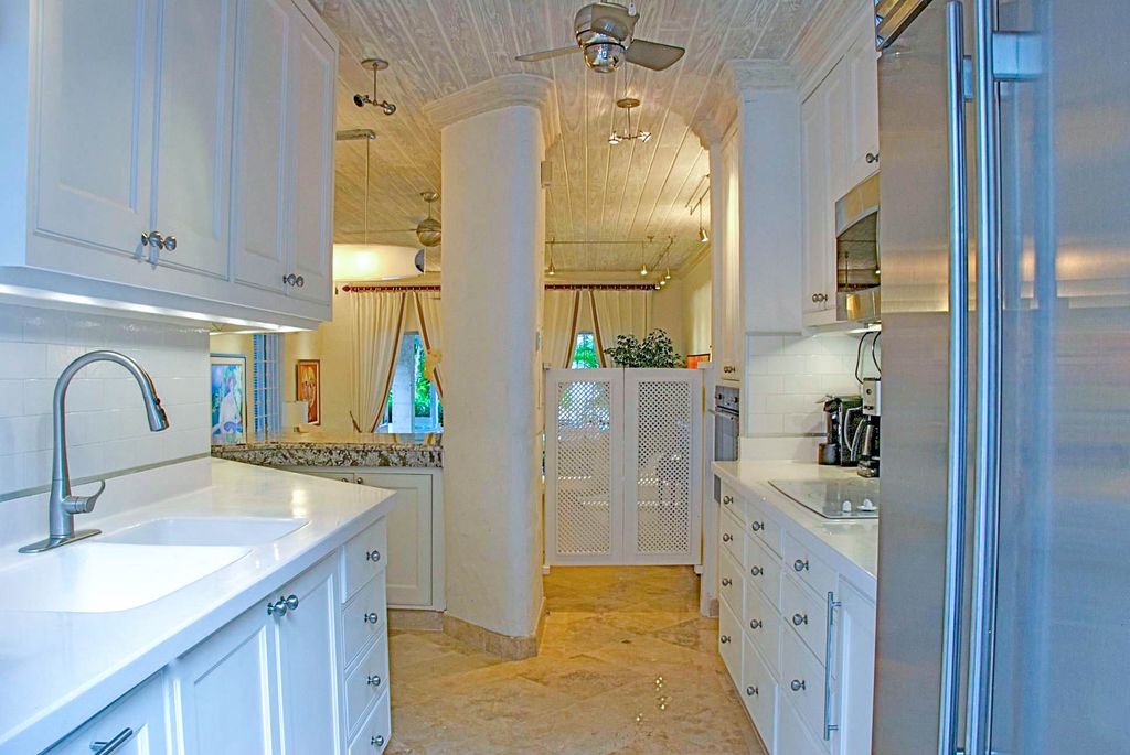 Emerald Beach 4 Plumbago Barbados Olivers Travels 5