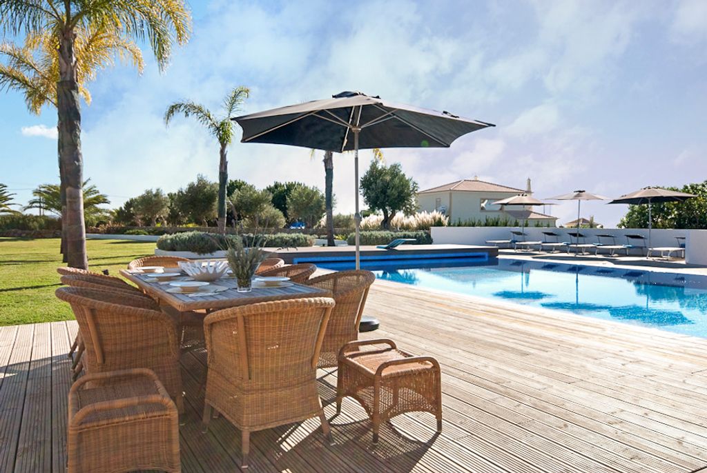 Fuentes Pera Albufeira Olivers Travels 2