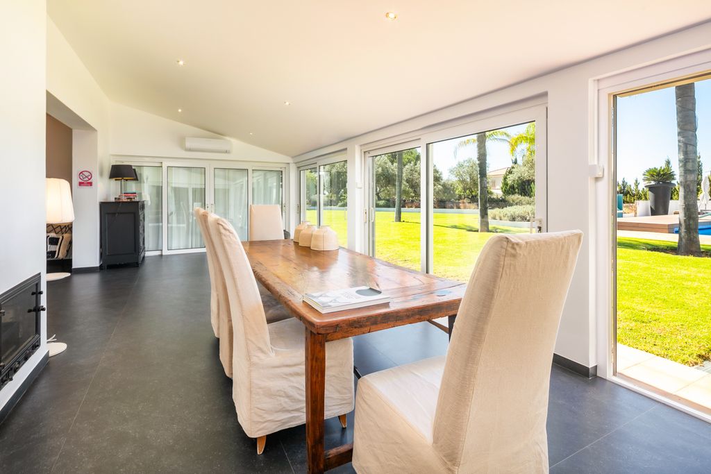 Fuentes Pera Algarve OliversTravels 4