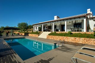 Villa Vales Silves Lagoa Olivers Travels 1