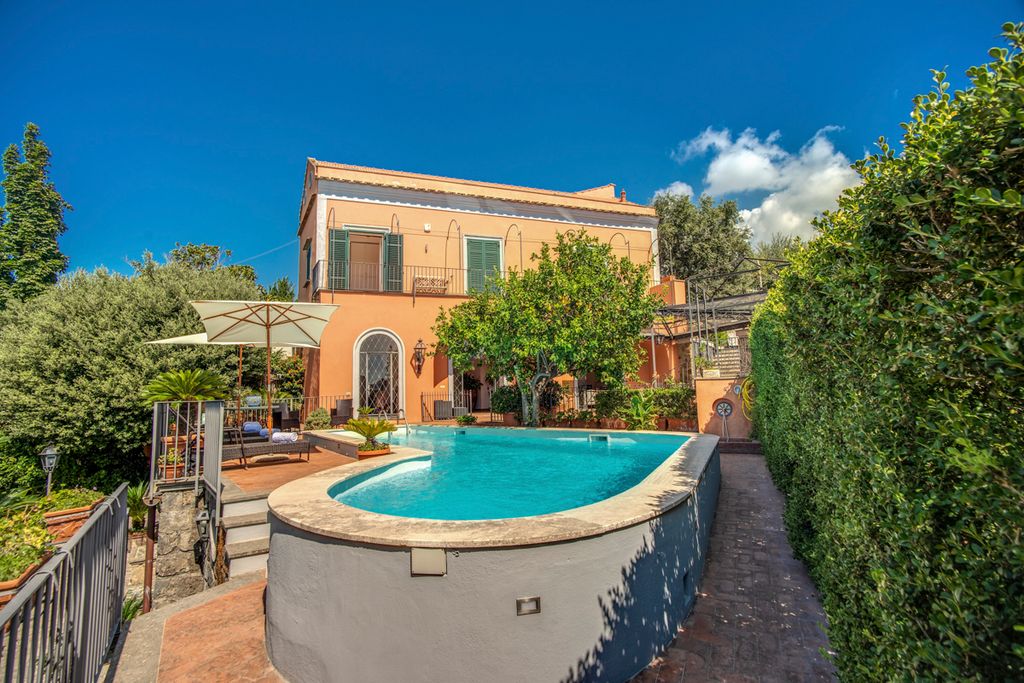 Villa Mirtillo Sorrento Olivers Travels 1