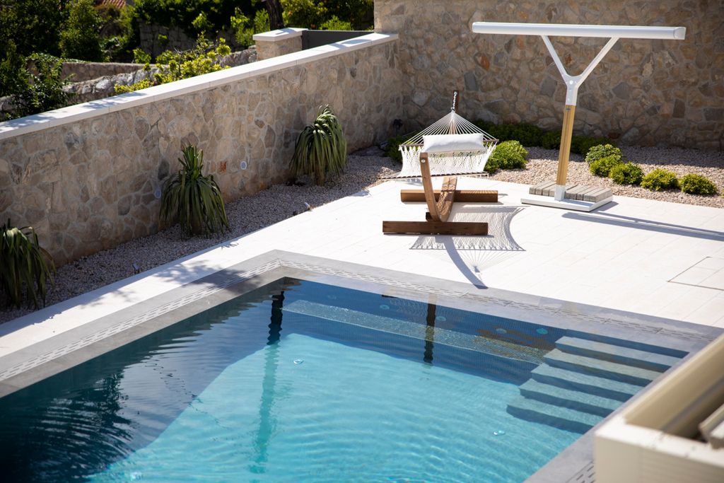 Villa regia Dubrovink Croatia Olivers Travels 3