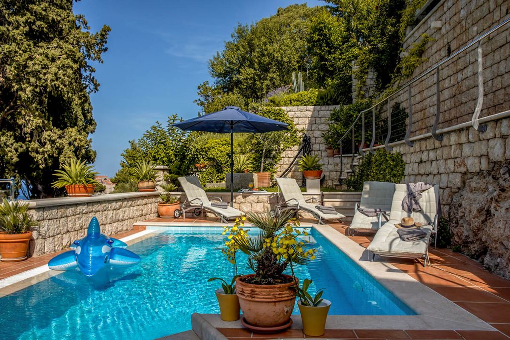 Villa Lucilla Dubrovnik Olivers Travels 1