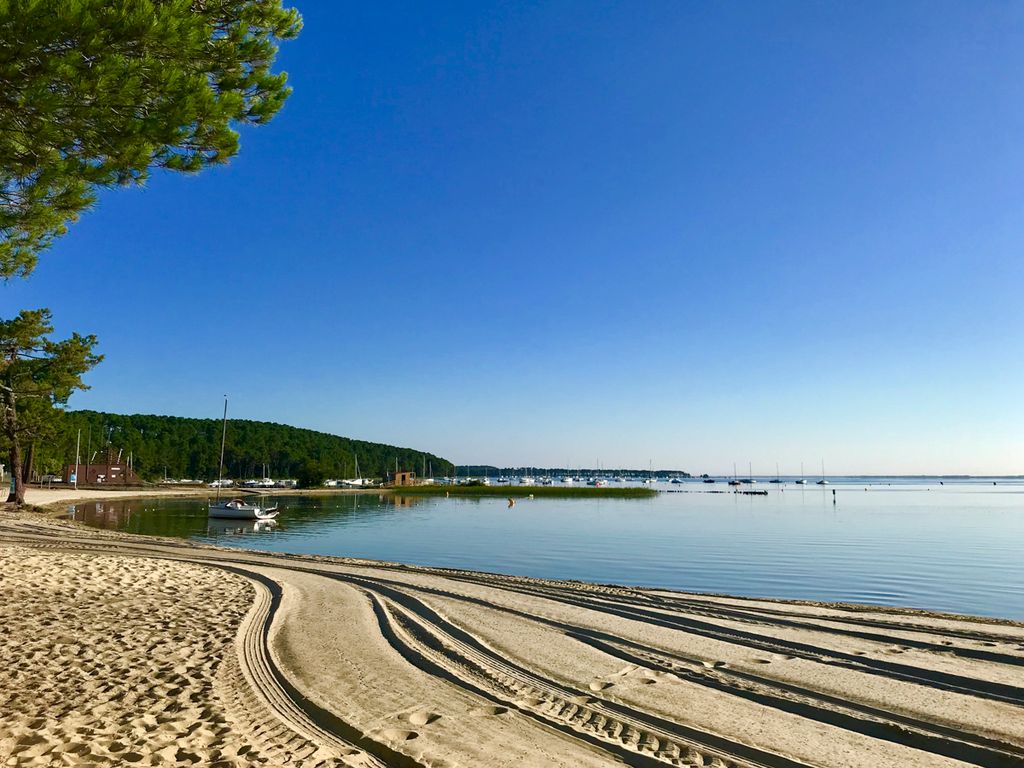 Maison du Lac Aquitaine Olivers Travels2