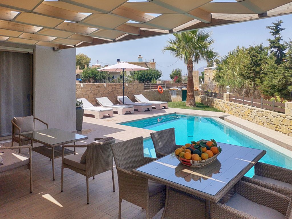 Villa Kissamos Crete Olivers Travels 2