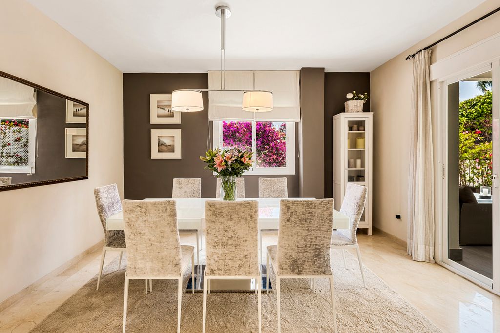 Casa Valle Costa del Sol Olivers Travels 1  4 