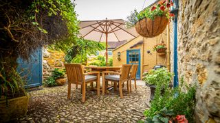 Sherborne Cottage Dorset Olivers Travels 1