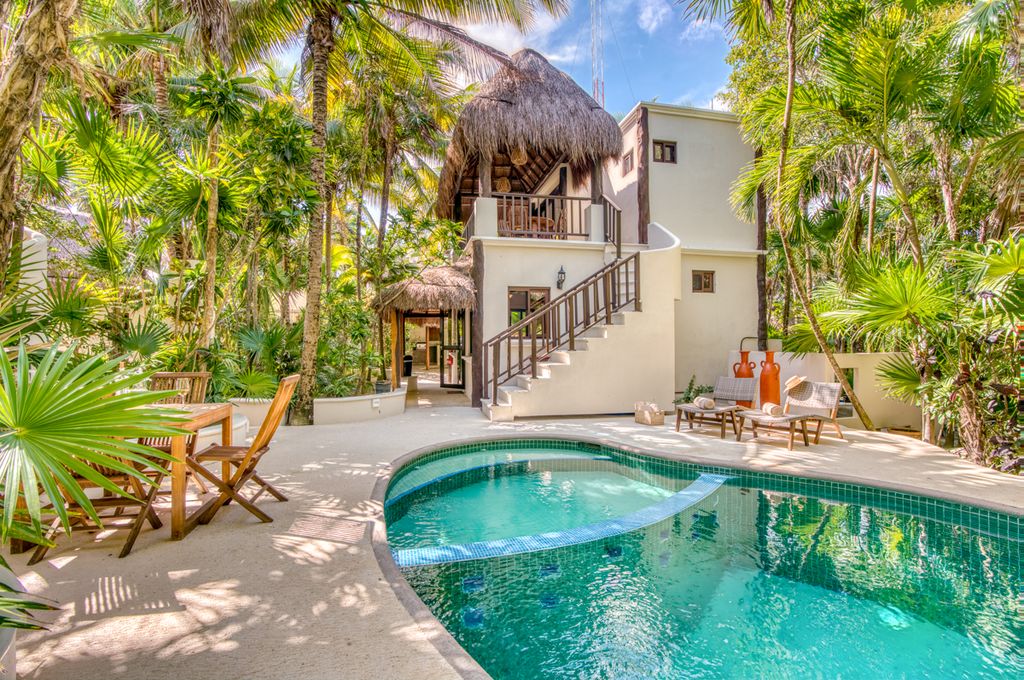 Soliman Bay Bungalow 3 Soliman Bay Olivers Travels 1