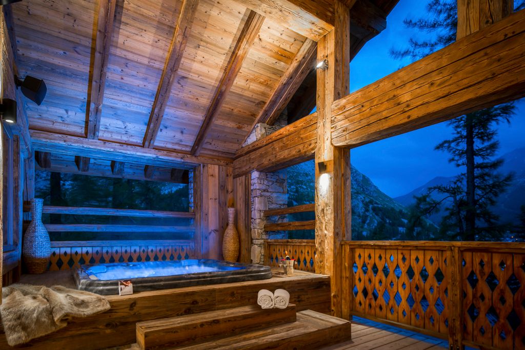 Chalet Sanglier Val Isere Olivers Travels 5