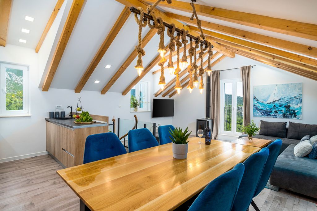 Villa June Dalmatia Olivers Travels 3